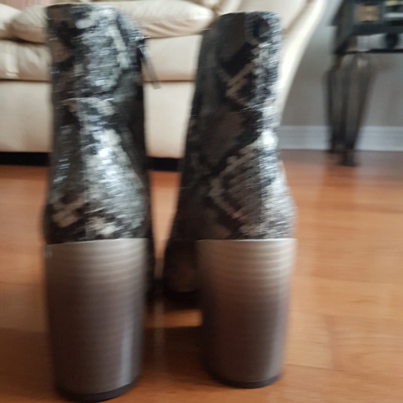 Sam Edelman Circus Booties - Picture 9 of 11